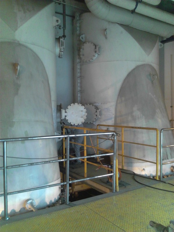 60萬(wàn)機組冷凝器清洗